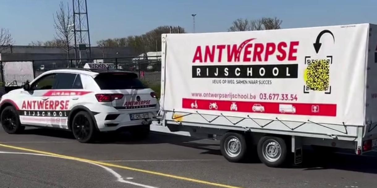 De Beste Rijschool Kiezen voor je Rijbewijs BE in België: Selectiecriteria en Vragen die je Moet Stellen 1 Beste Rijschool voor je Rijbewijs BE | Antwerpse Rijschool